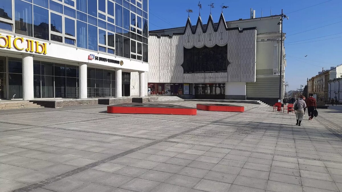     Площадь Народных промыслов, а также скверы Валерия Чкалова и Николая Добролюбова могут появиться в Нижнем Новгороде. Вопрос о присвоении наименований элементам улично-дорожной сети будет рассмотрен на заседании гордумы 23 ноября.