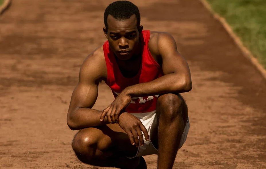 Основано на реальных событиях про спорт. Джесси Оуэнс фильм. Джесси Оуэнс фильм 2016. Джесси бегун. Сила воли фильм.