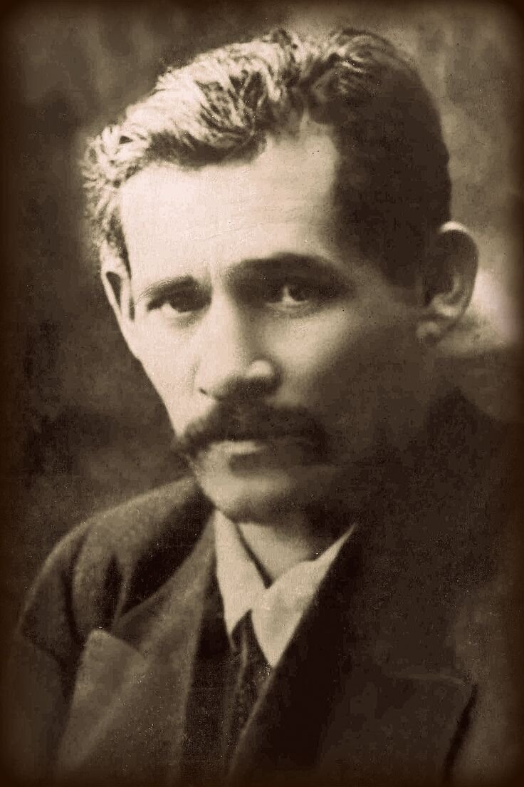 Мазит Гафури.