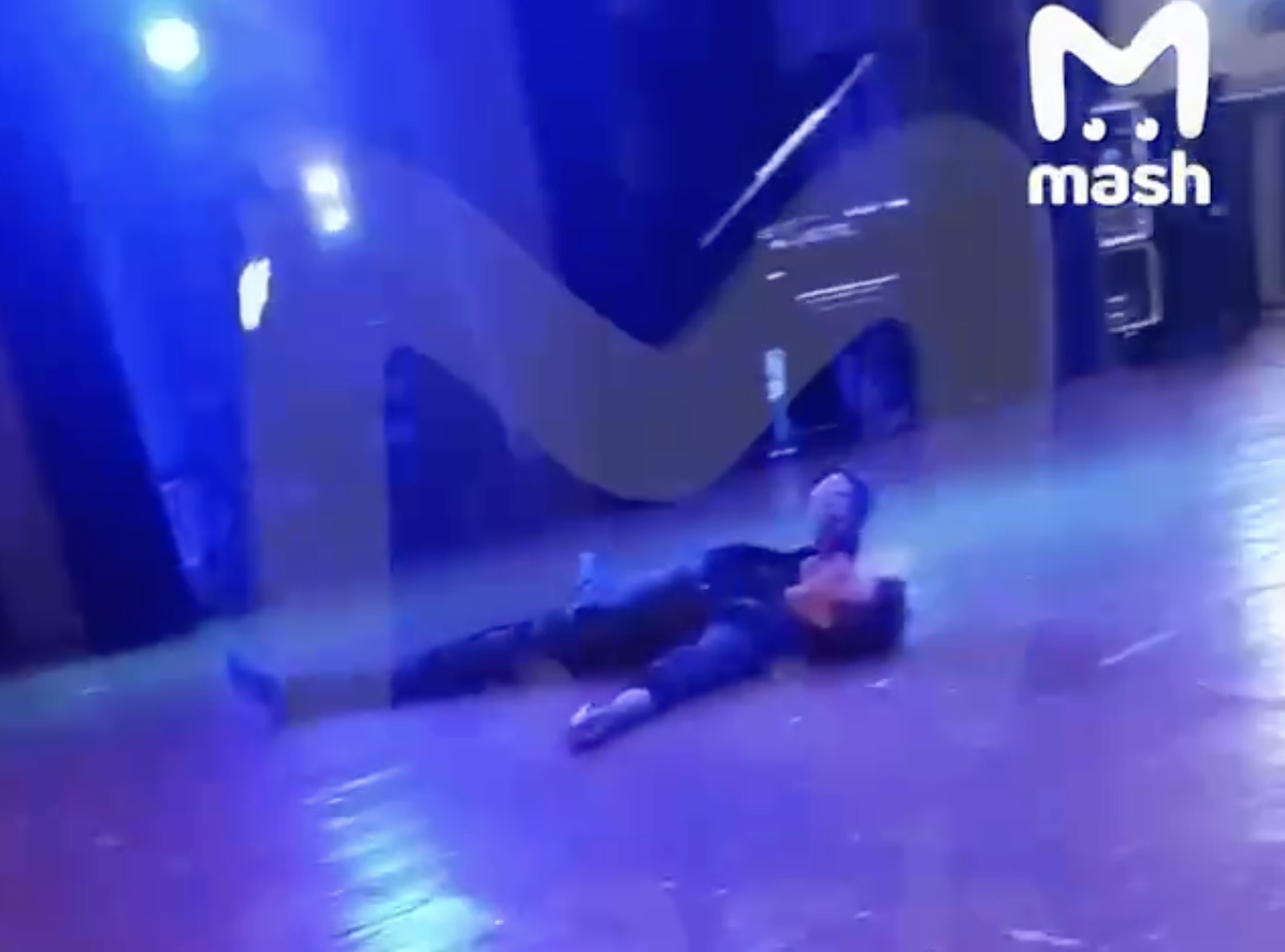 СТОП-КАДР ИЗ ВИДЕО КАНАЛА MASH