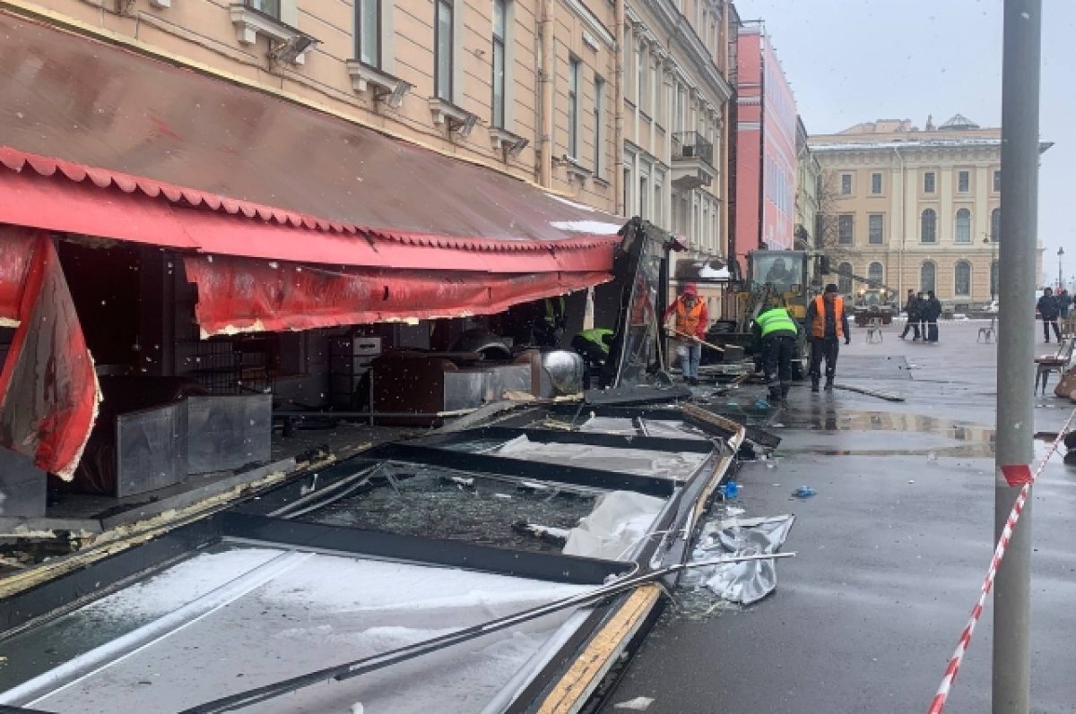    Около 2 млн рублей просят взыскать с Треповой* за причинённый ущерб