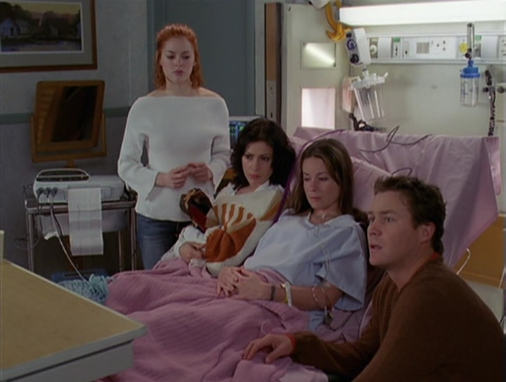 Кадр из Зачарованных, интернет-источник