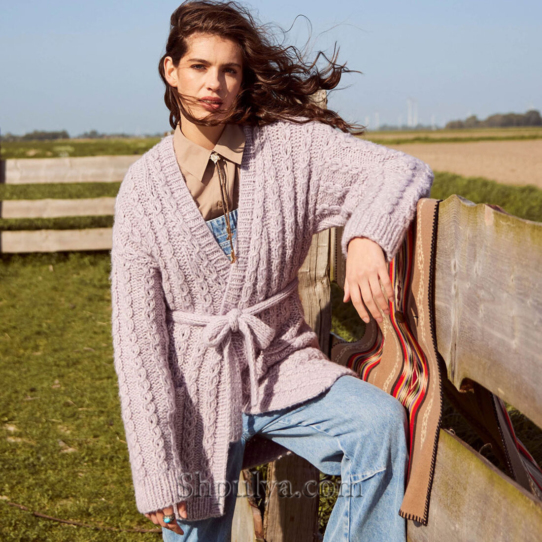 Кардиган с объемным узором «Косы»