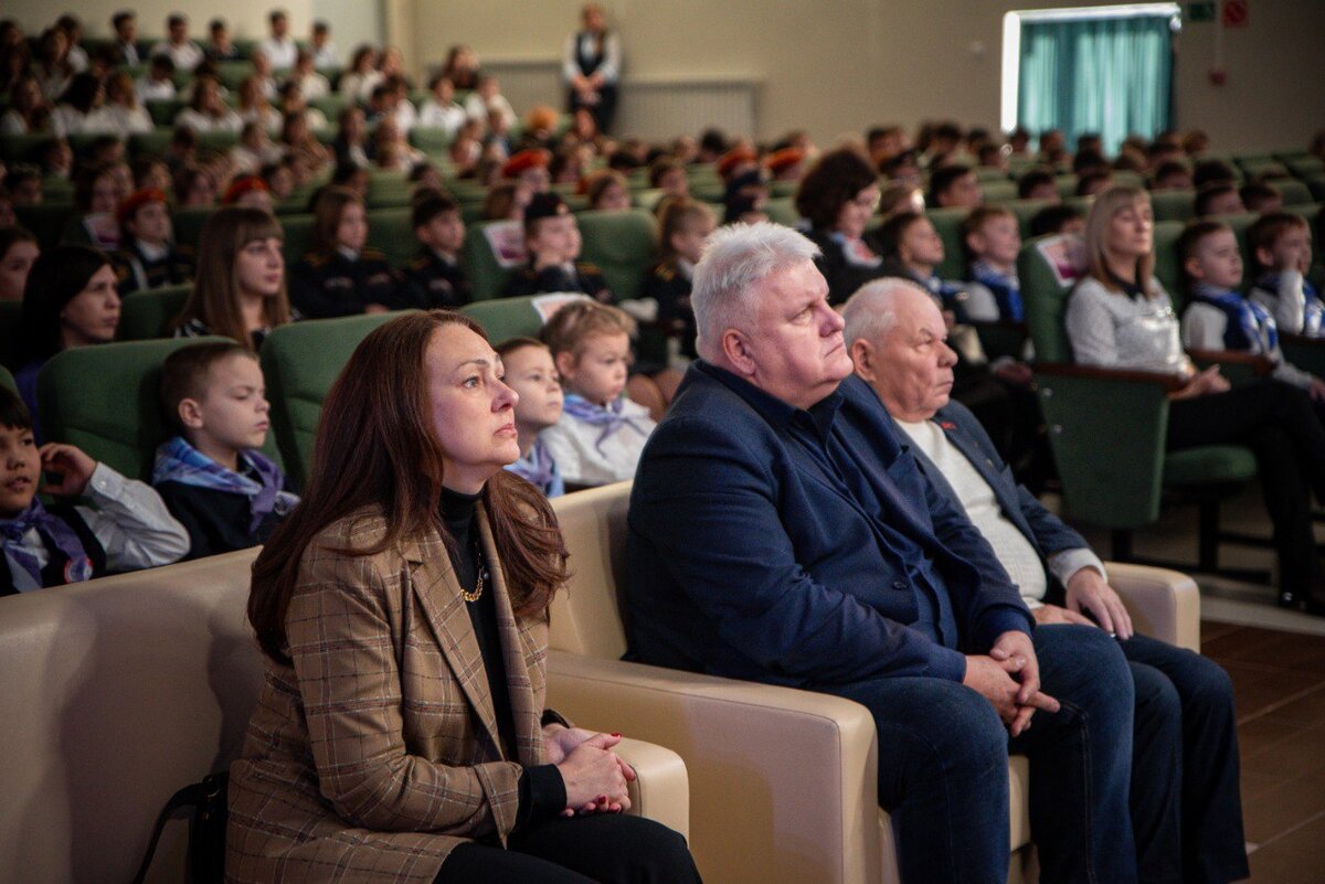    В Курске отметили 101-летие со дня рождения генерала-майора Михаила Овсянникова