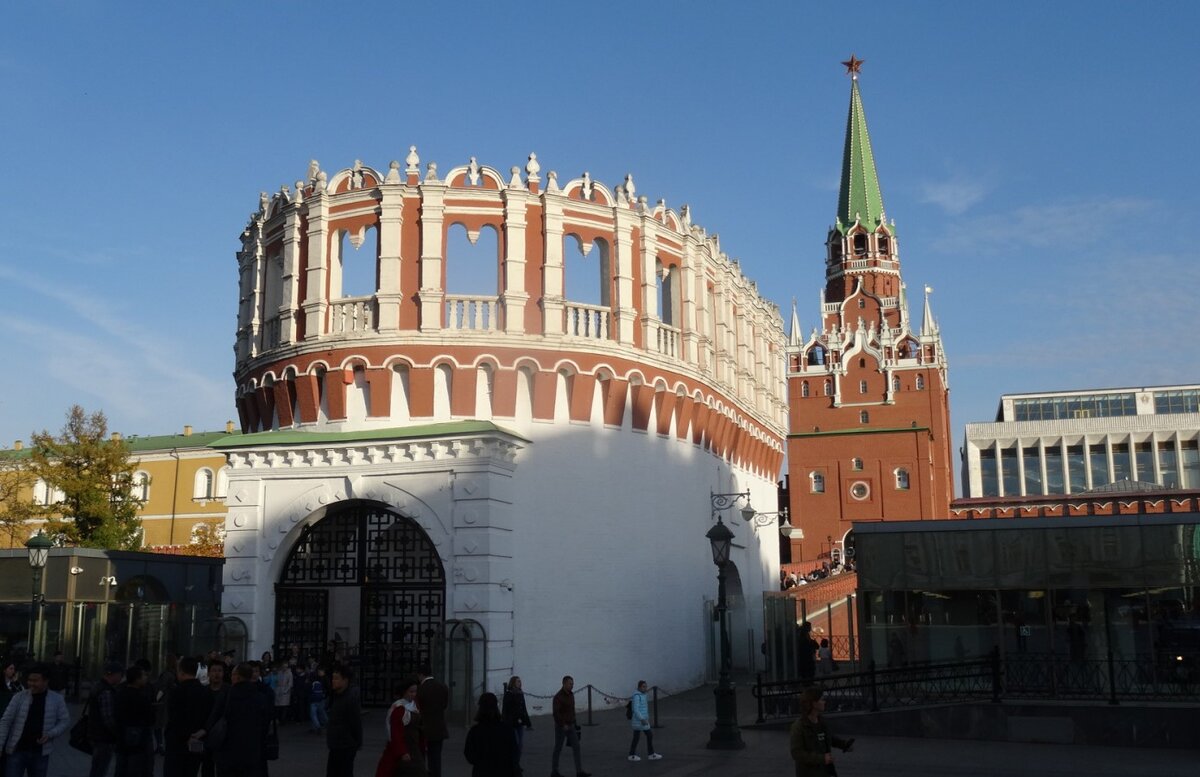 Башни Московского Кремля Царская башня