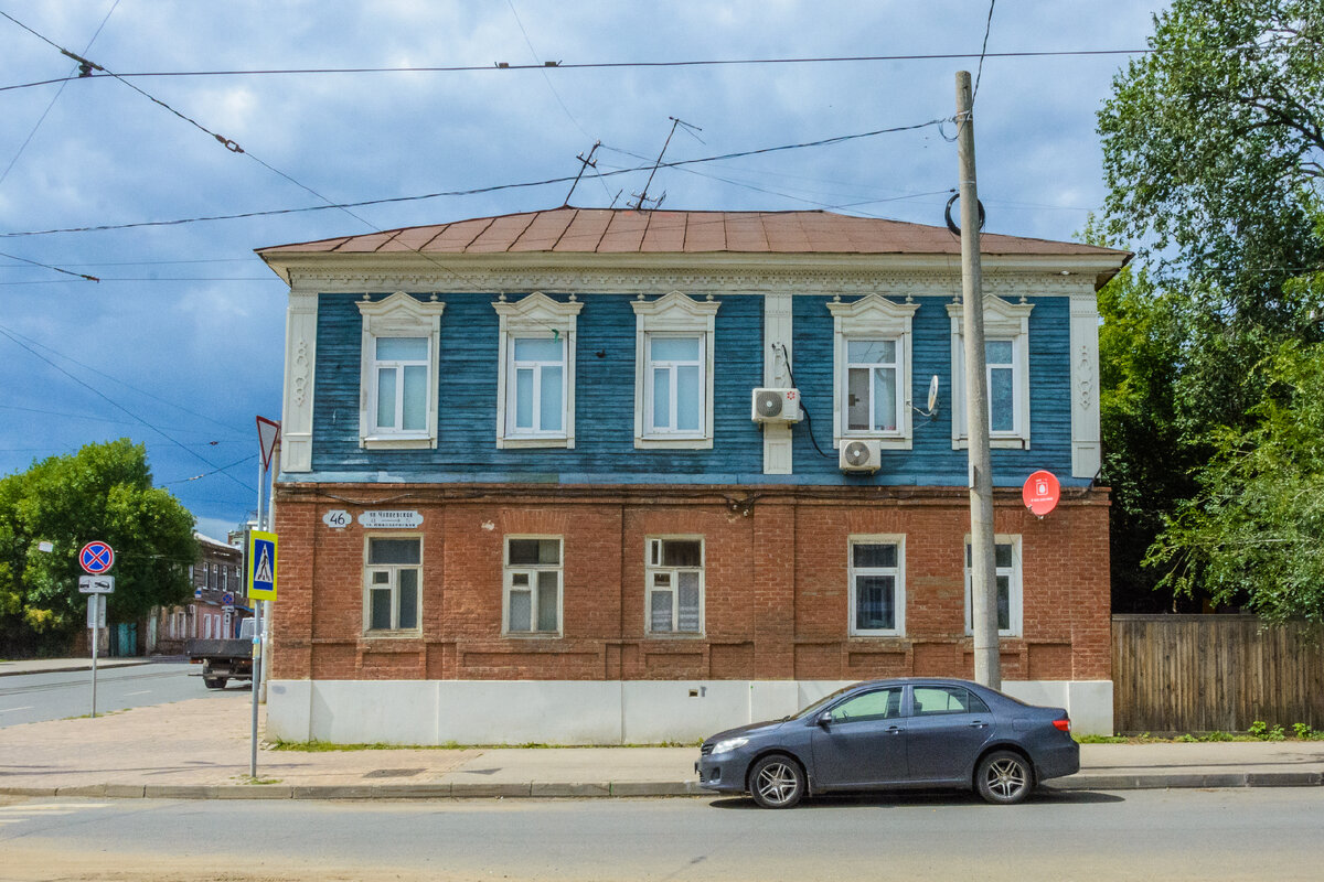 Чапаевская, 46 /  Пионерская улица, 70 - вид с улицы Чапаевской