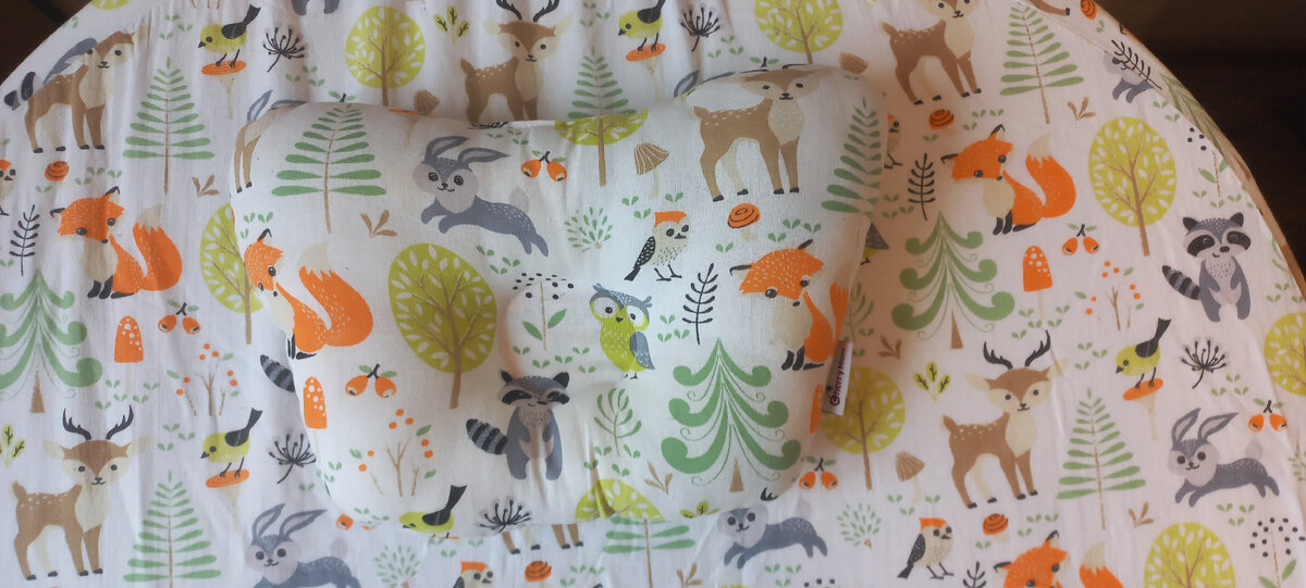 Матрас, подушка и простынь 