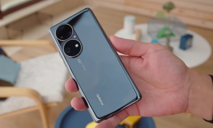    Смартфоны HUAWEI начали оправдывать свое название. Фото: GSMArena Official