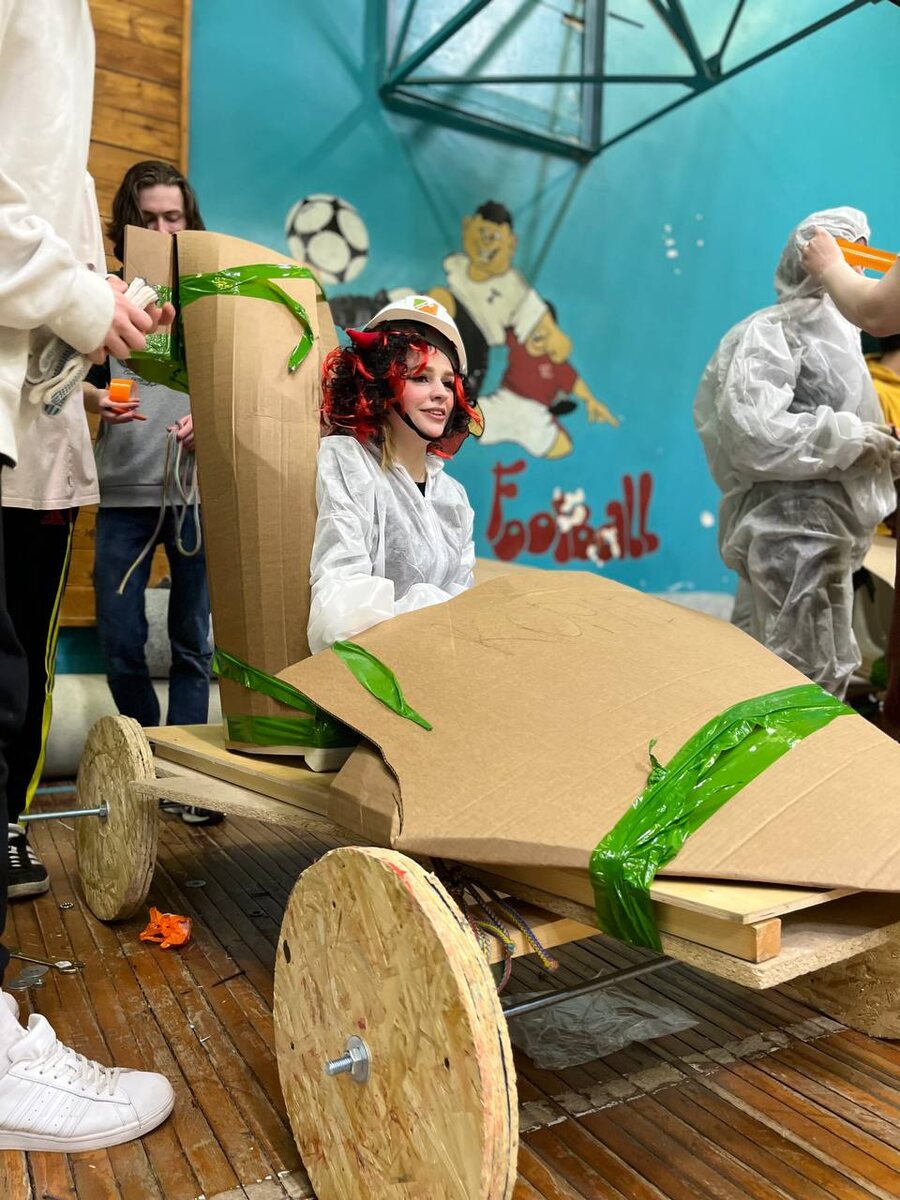 Болиды должны быть не только крепкими, но и привлекательными!