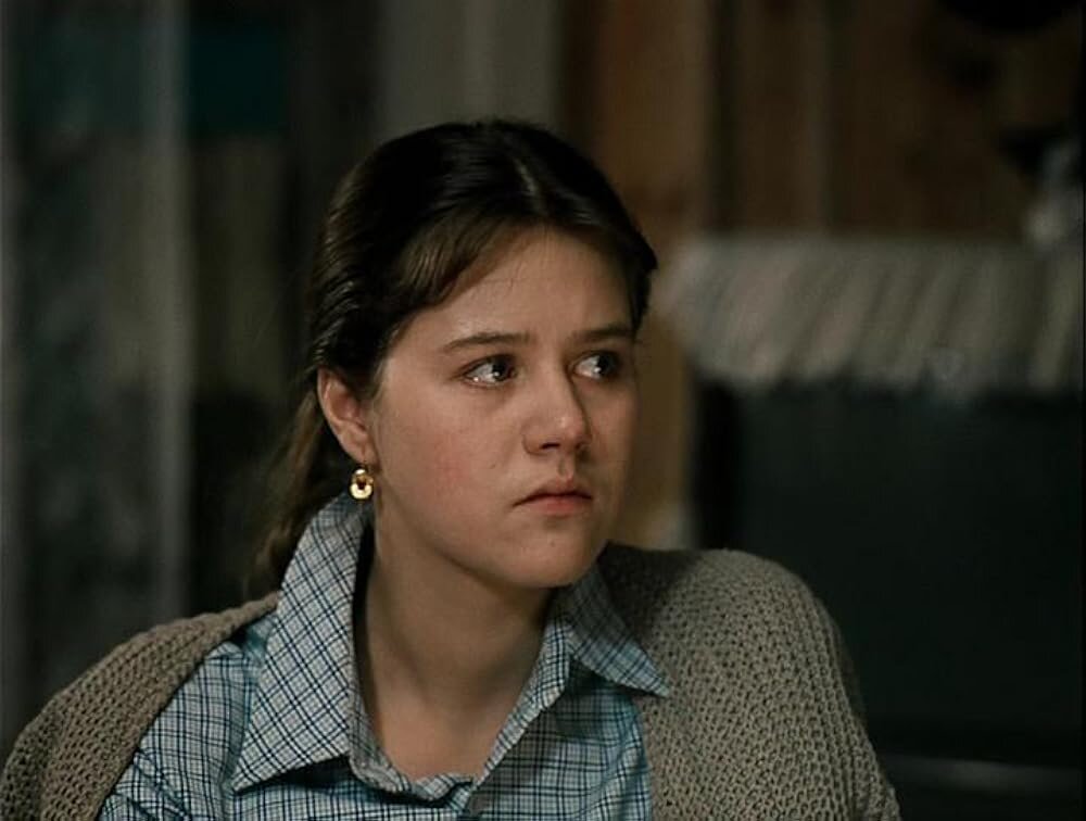 янина лисовская. голуби. янина лисовская три мушкетера. люда из любовь и голуби. янина лисовская сейчас.