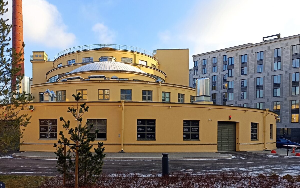 Здание бывшего Левашовского хлебозавода в 2023 году