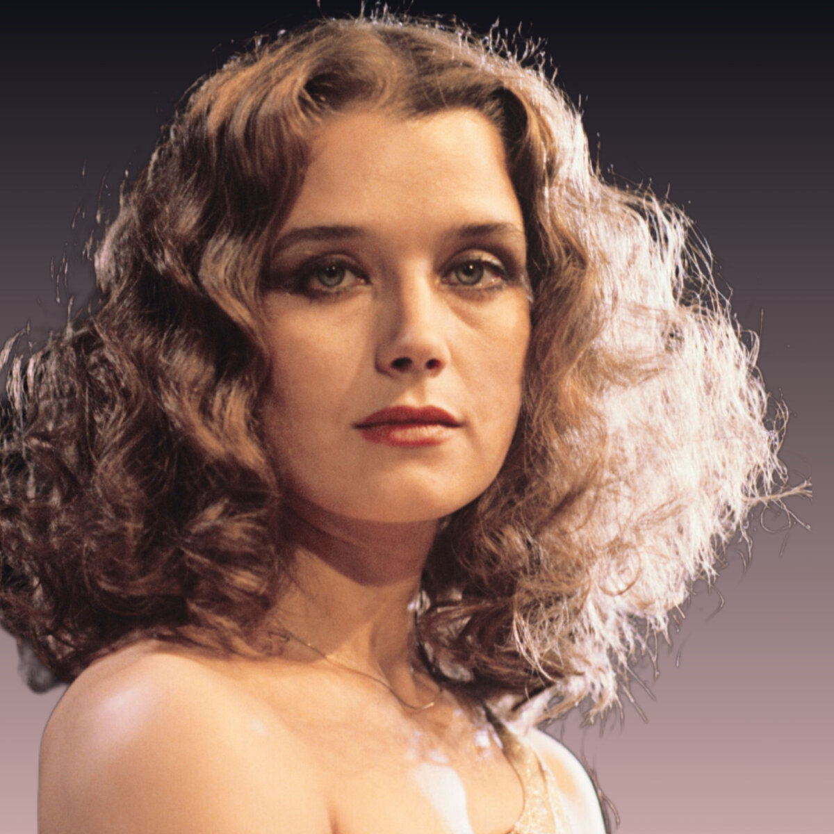 Ирина Алфёрова