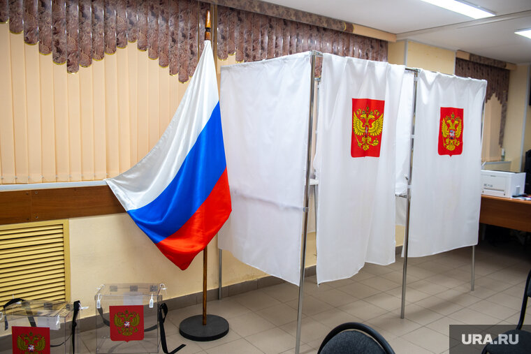    Выборы президента России состоятся в марте 2024 года