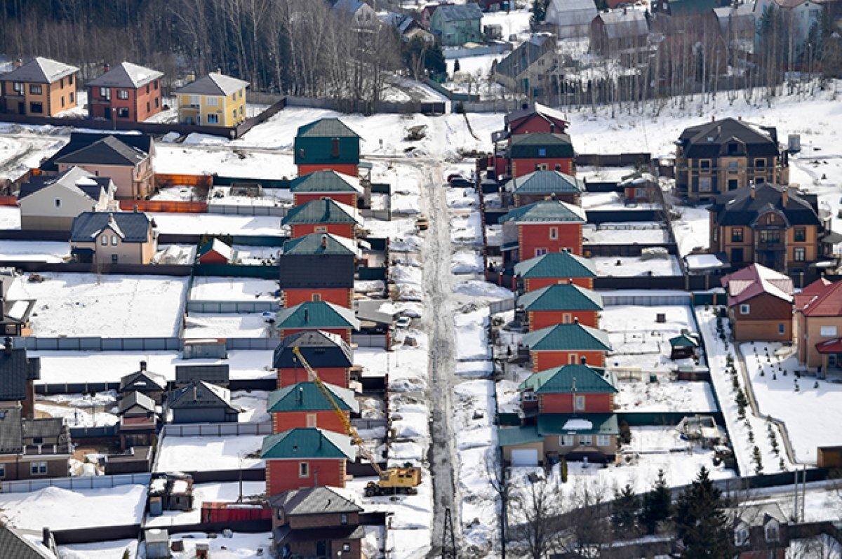    Новогодний особняк.