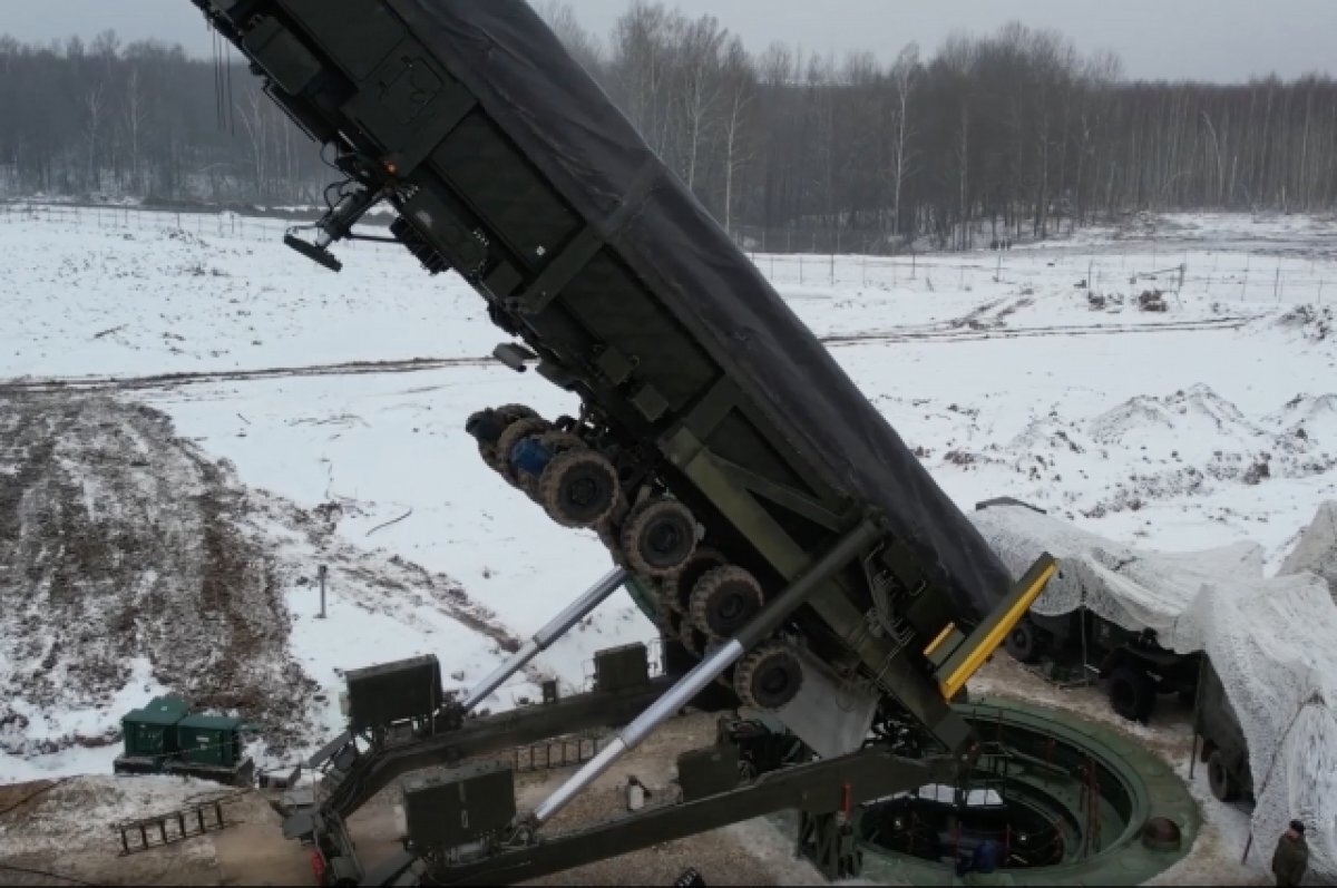    МО: МБР «Ярс» загрузили в шахту соединения в Калужской области