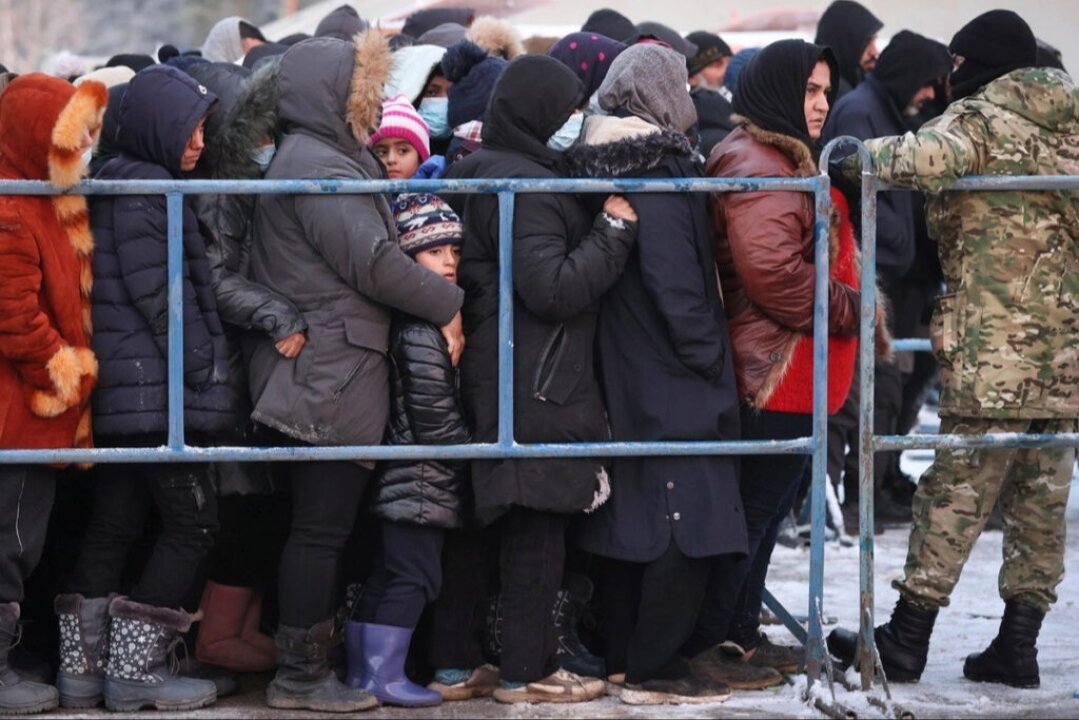    Lenta.ru: нелегальные мигранты покидают Ближний Восток и едут в ЕС через Россию