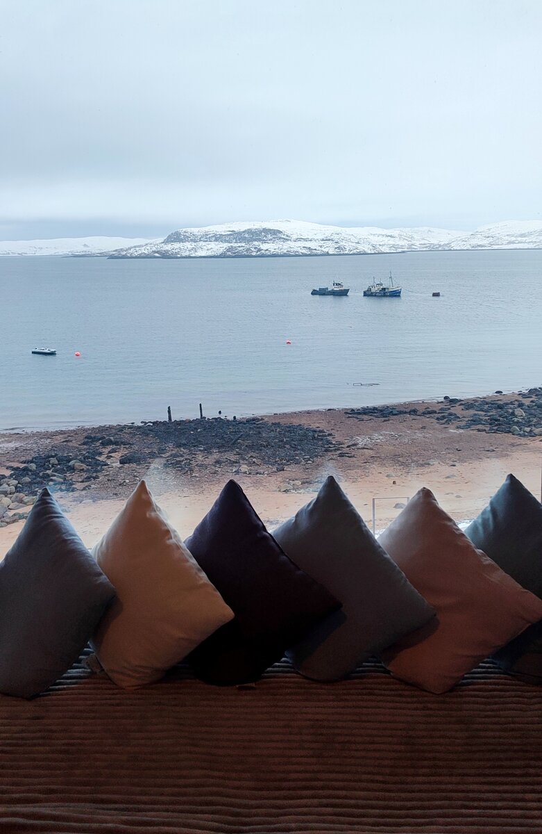 Вид из окна, номер 305