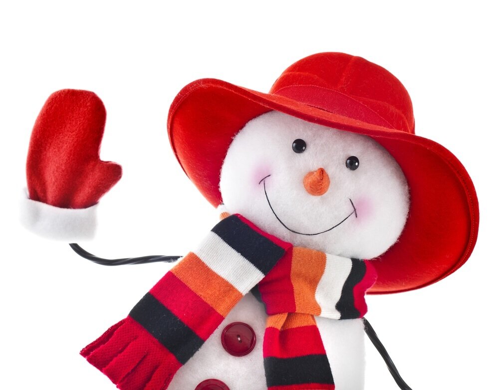    Как сделать снеговика, если снега нет?