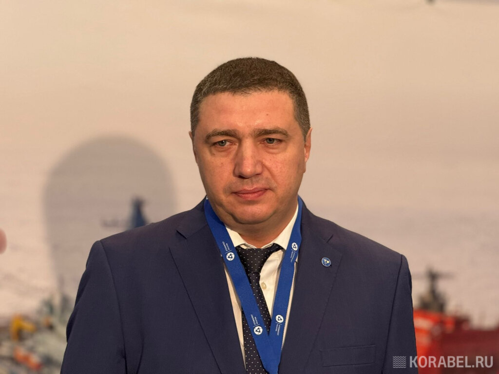 Директор по госполитике в области РАО, ОЯТ и ВЭ ЯРОО "Росатома" Василий Тинин / Фото: Корабел.ру  📷
