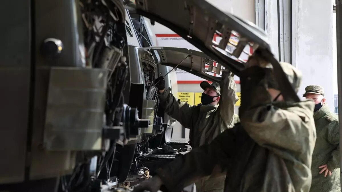     В Ростовской области военная прокуратура ЮВО направила иск против оборонного завода «Звезда-Стрела» в Таганроге, сведения об этом появились в картотеке арбитражного суда региона.