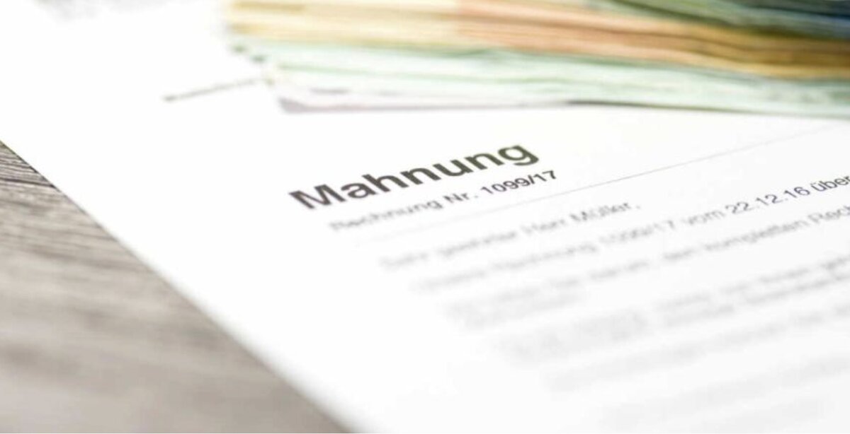 Одно из первых слов по изучению немецкого языка Mahnung, f - напоминание о задолженности