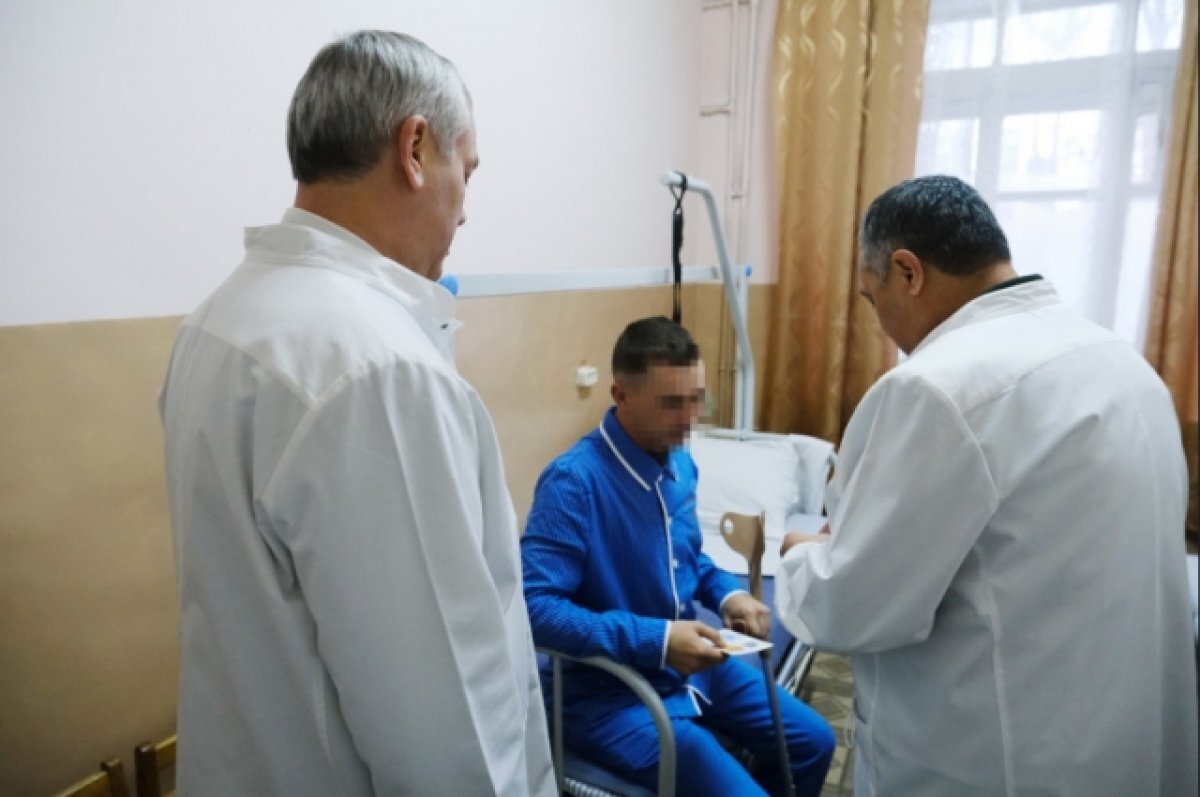    В Новосибирске вручили награды раненым на СВО бойцам