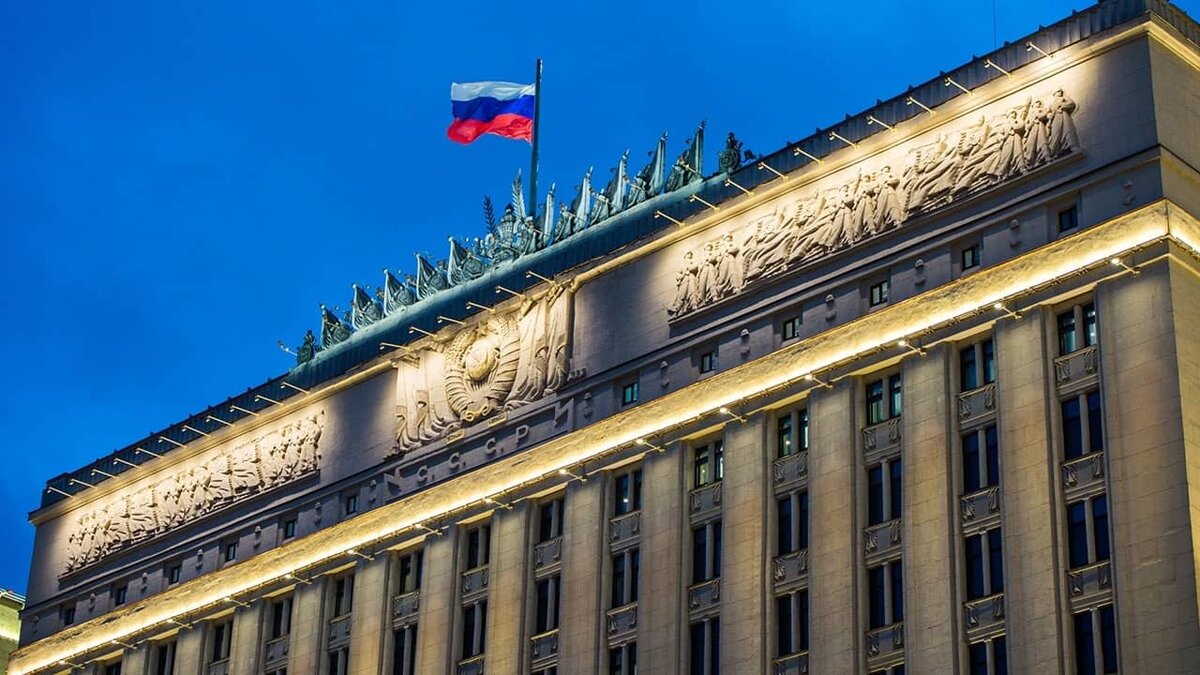 Фото: https://tvzvezda.ru/ (https://mcdn.tvzvezda.ru/storage/news_other_images/2023/11/20/3ee25625c2e64de9a1ce34d670346c8a.jpg)