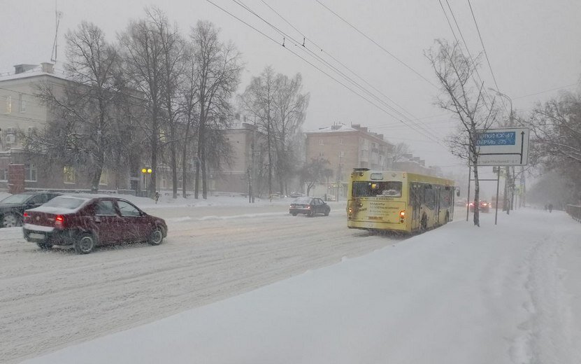  Утро на Удмуртской. Фото: IZHLIFE