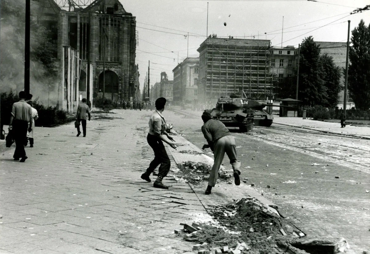 Послевоенная гдр. Берлин 17 июня 1953 года в ГДР. Германия 1953 год.