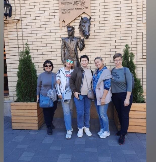 Какие мы тут всё счастливые