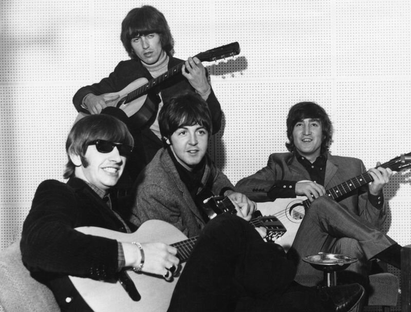 1965. Русские поющие гитары. Джордж кайфует, и даже Ринго бросил свои палочки! Из открытых источников