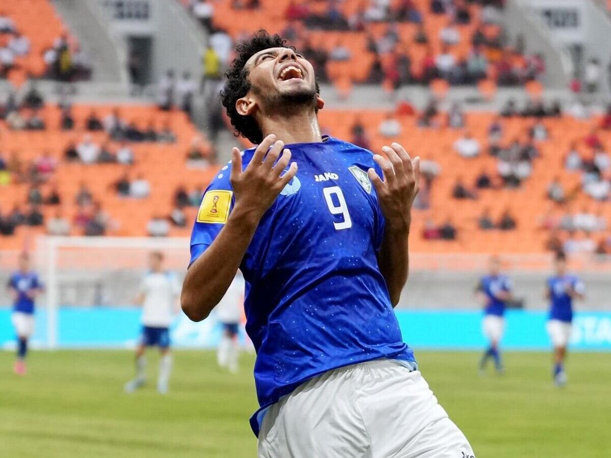    Футболист юношеской сборной Узбекистана© Фото : Пресс-служба ФА Узбекистана