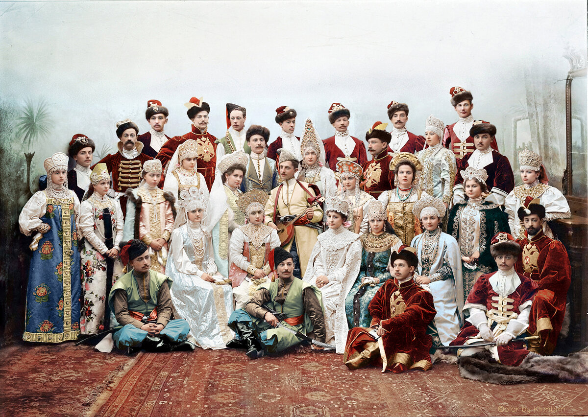 Снимок с Русского бала 1903 года в Зимнем дворце