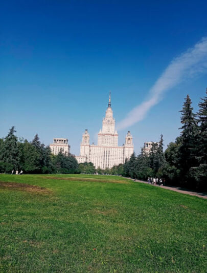    Главное здание Московского государственного университета (фото автора)