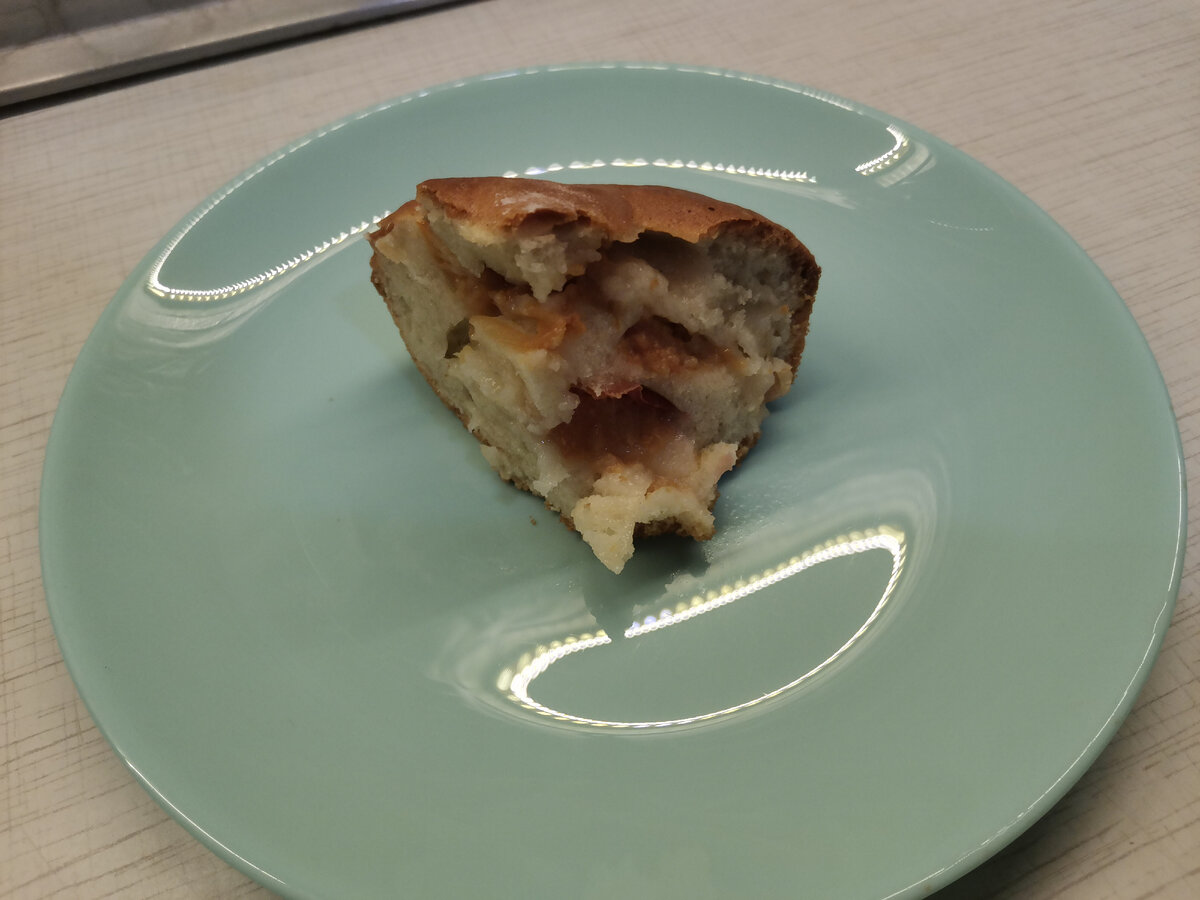 Пирог с замороженными яблоками