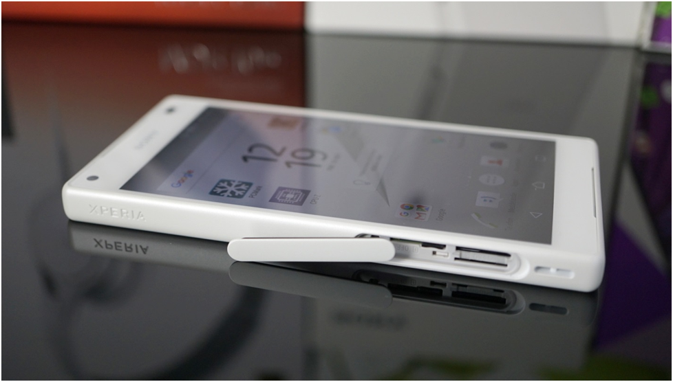 Sony Xperia Z5 Compact (E5823) 
