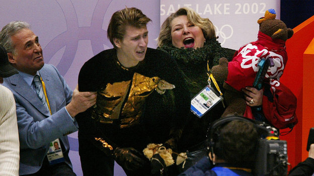 14 февраля 2002 года. Солт-Лейк-Сити. Радость Алексея Ягудина и Татьяны Тарасовой после победы на Олимпиаде. Фото Александр Федоров, «СЭ»