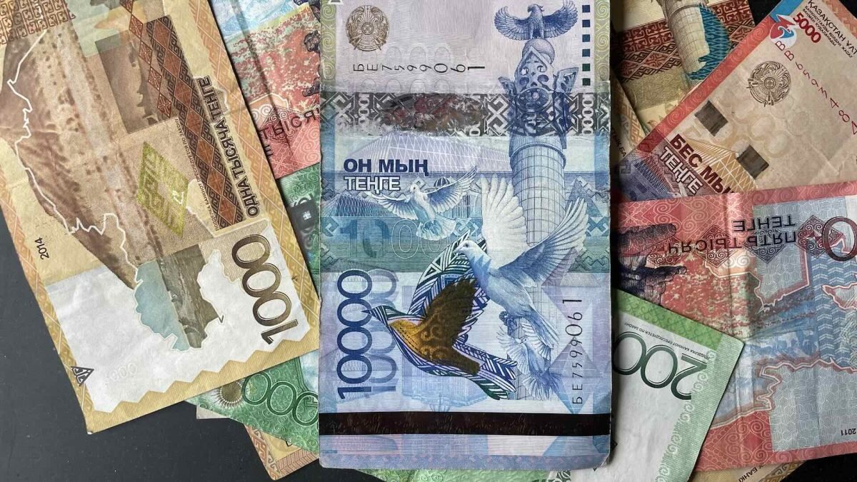    Фото: Bizmedia.kz Август Макаров