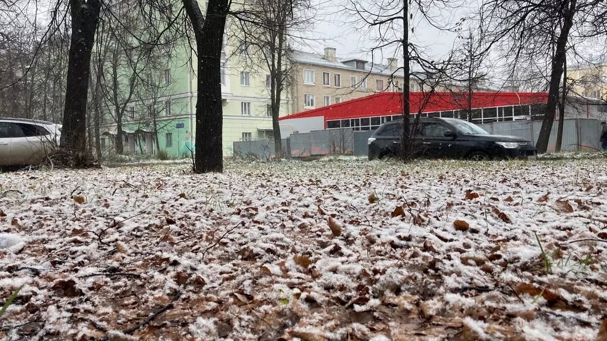     В Казани из-за прошедших осадков сформировался постоянный снежный покров. О том, когда ждать его таяние, рассказал метеоролог Казанского федерального университета Тимур Аухадеев.