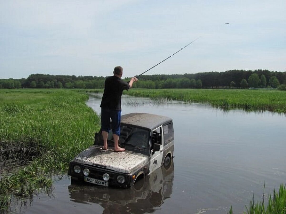 Ездить рыбалку. Машина для рыбалки. Авто рыбалка. Рыбак на авто. Автомашины для рыбаков.