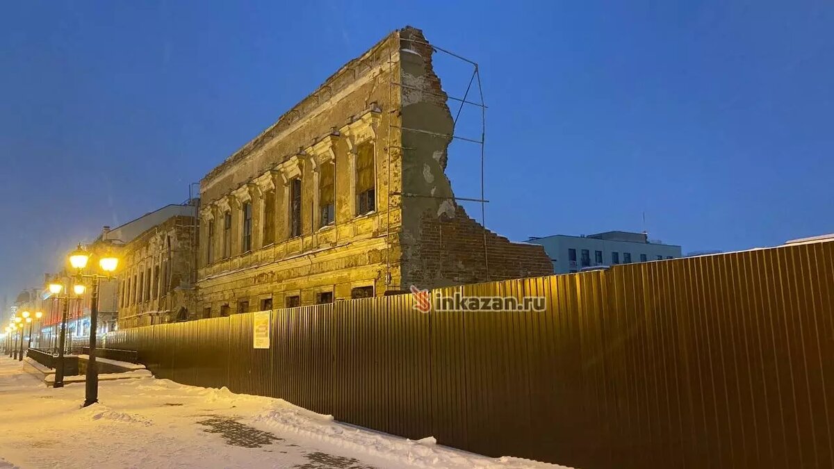 Как выглядит разрушающийся дом купца Щетинкина на Баумана изнутри — фото |  inkazan.ru | Дзен