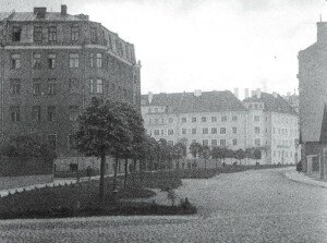 Вид на жилой дом на углу улиц Крейцвальди и Гонсиори в 1934 году.