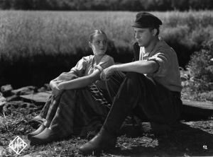 Кадр из фильма «Das Mädchen vom Moorhof» (1935). Снимок иллюстративный