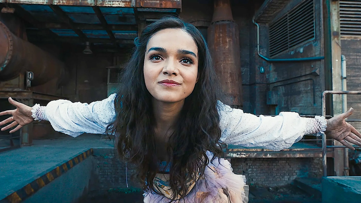 Голодные игры баллада о певчих птицах. Голодные игры 4. Китнисс эвердин кадры. Голодные игры 2 часть трибуты. Приквел голодных игр.