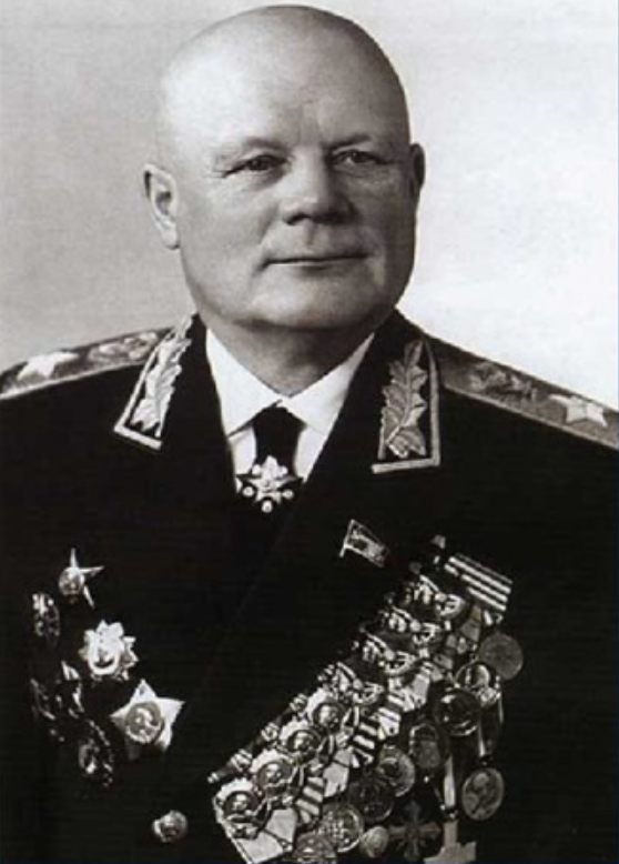 Ф.И.Голиков (1900-1980). Источник фото - https://triptonkosti.ru/7-foto/filipp-ivanovich-golikov-prezentaciya-85-foto.html