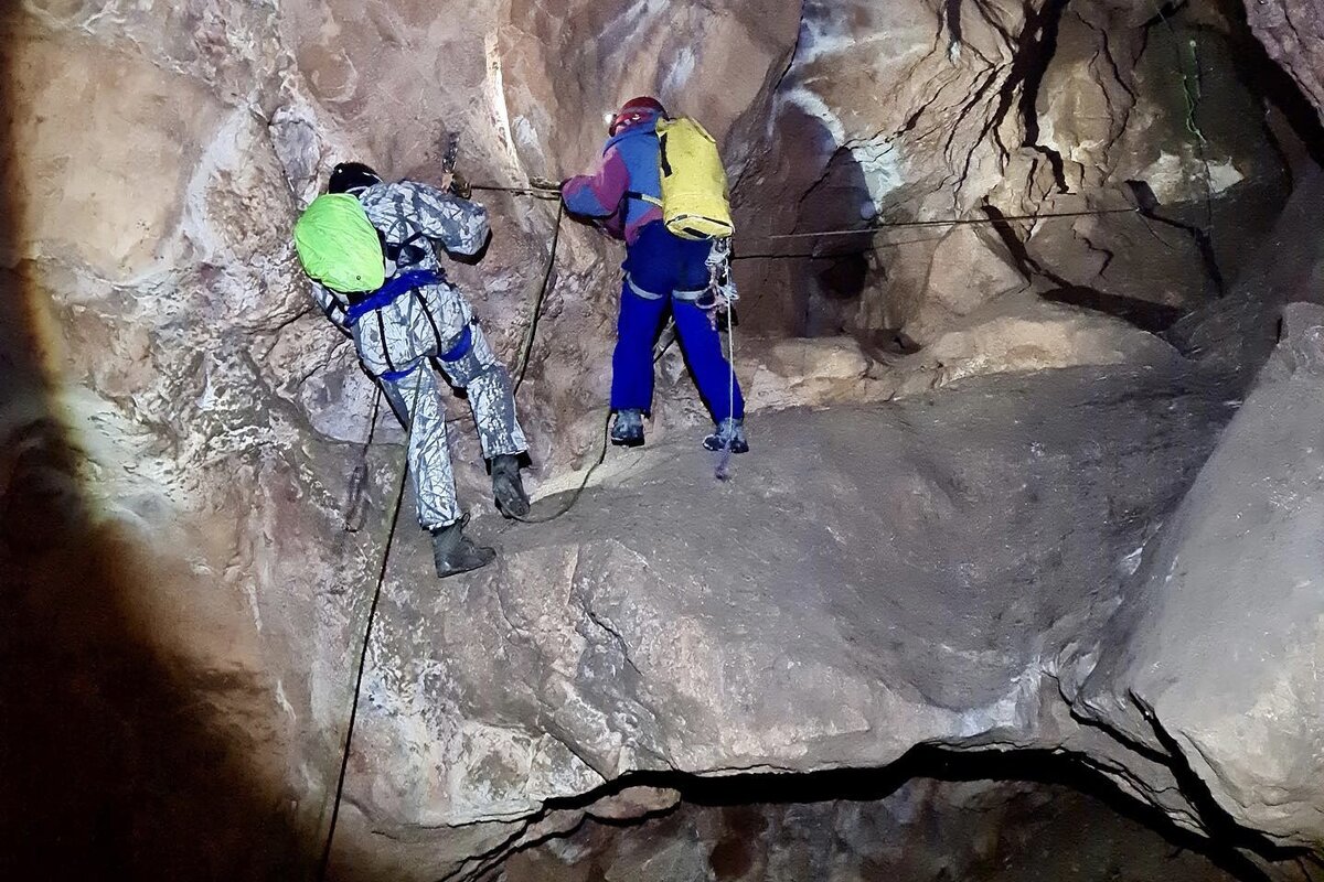 Торгашинская пещера г.Красноярск