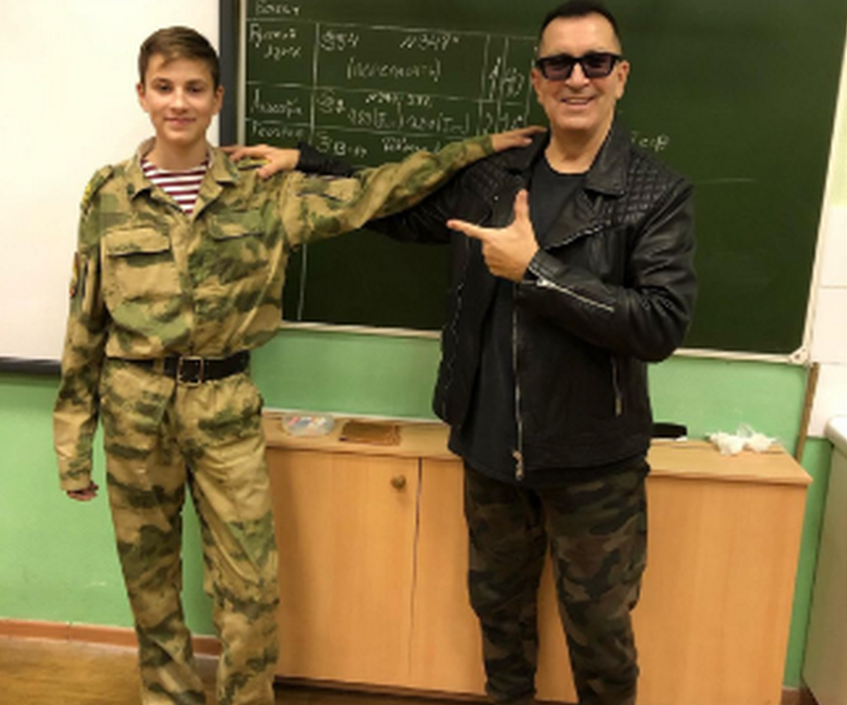 Внебрачный сын буйнова алексей фото