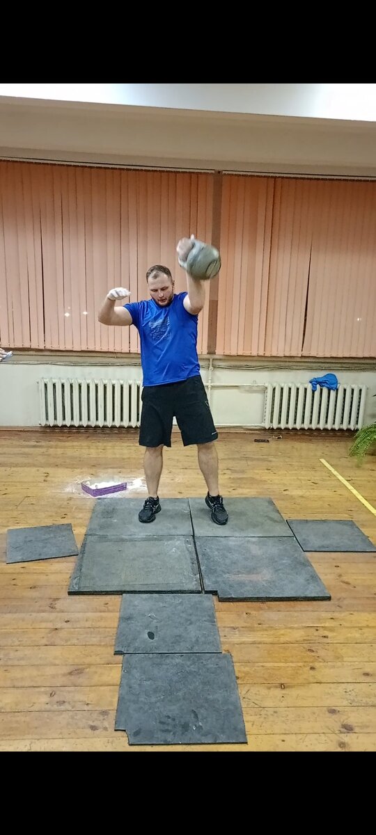 Начинаю со слабой руки(левой) 