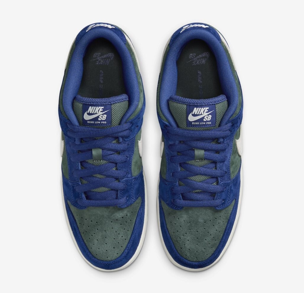 Nike deep shop royal blue