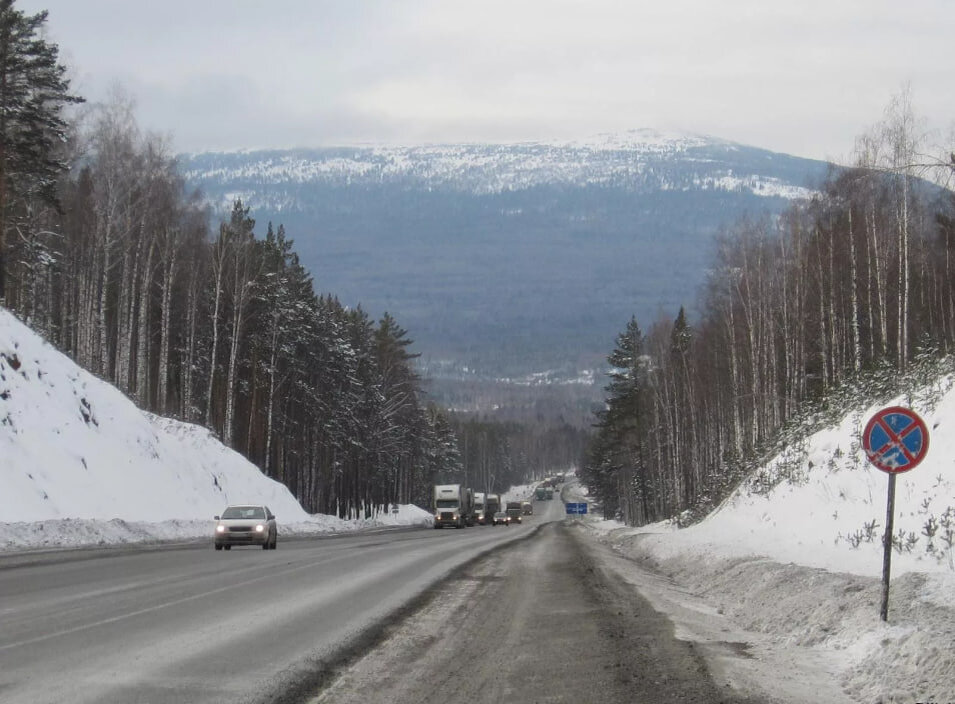 Дорога 2 уфа. Трасса м5 Уреньга. Перевал Уреньга м5. Златоуст горы м5. Уральские горы перевал трасса м5.